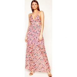 Sukienka letnia Guess Emma W0GK0Y WA4K0. Sukienki damskie Guess, na lato, m, z aplikacjami, z poliesteru, bez kołnierzyka, bez rękawów. Za 789,00 zł.