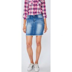 Only - Spódnica Pearl. Niebieskie bez kategorii marki ONLY, z elastanu, mini. W wyprzedaży za 59,90 zł.