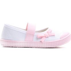 Białe Tenisówki Sweet Child. Białe buty dziewczęce sportowe marki Born2be, z materiału. Za 39,99 zł.