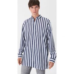 Koszula oversize - Niebieski. Niebieskie koszule męskie House, s, bez wzorów, bez kołnierzyka, bez rękawów. W wyprzedaży za 39,99 zł.