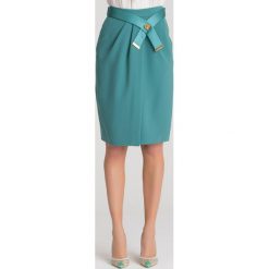 SPÓDNICA ELISABETTA FRANCHI. Zielone spódniczki damskie w paski, z tkaniny, mini, dopasowane. Za 524,50 zł.