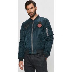Pepe Jeans - Kurtka bomber Barton. Niebieskie kurtki męskie Pepe Jeans, s, bez wzorów, z poliesteru, krótkie, bez kaptura. Za 719,90 zł.