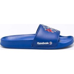 Reebok Classic - Klapki. Niebieskie klapki męskie Reebok Classic, z gumy. W wyprzedaży za 79,90 zł.