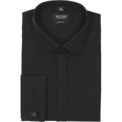 Koszula saverne 1994 na spinki slim fit czarny. Czarne koszule męskie marki Recman, m, eleganckie, z klasycznym kołnierzykiem. Za 49,99 zł.