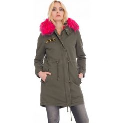 Parka w kolorze różowo-khaki. Różowe parki damskie Denim Culture, l, bez wzorów, z bawełny, bez kaptura. W wyprzedaży za 132,95 zł.