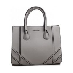 Bessie London Torebka Damska Szary. Szare torebki klasyczne damskie Bessie London, bez wzorów, z materiału, eleganckie, bez dodatków. W wyprzedaży za 162,00 zł.