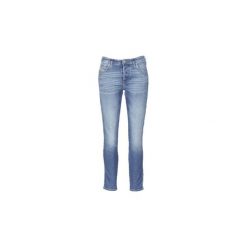 Jeansy slim fit Diesel BABHILA. Niebieskie jeansy damskie Diesel, bez wzorów, z jeansu. Za 519,20 zł.