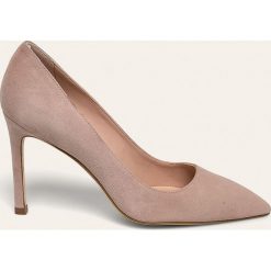Stuart Weitzman - Szpilki skórzane Leigh. Brązowe szpilki ze skóry. Za 1499,00 zł.