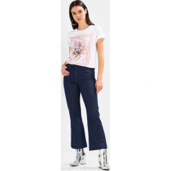T-shirty damskie: Storm & Marie FLOWER TEE Tshirt z nadrukiem bright white