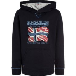 Napapijri BENDER Bluza z kapturem blu marine. Niebieskie bluzy męskie z kapturem Napapijri, z bawełny. Za 209,00 zł.