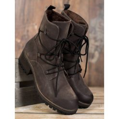 Sportowe workery. Workery damskie KYLIE, z zamszu, sportowe, bez obcasa, bez zapięcia. Za 139,00 zł.