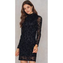 Sukienki: Rut&Circle Aksamitna sukienka we wzory – Black