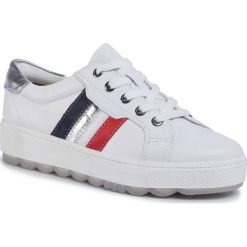 Sneakersy JANA - 8-23629-24 White/Silver 191. Białe półbuty damskie Jana, na co dzień, bez wzorów, z zamszu, bez obcasa, na płaskiej podeszwie, bez zapięcia. W wyprzedaży za 219,00 zł.