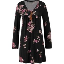 Sukienka shirtowa z nadrukiem, długi rękaw bonprix czarny z nadrukiem. Czarne sukienki damskie bonprix, z nadrukiem, bez kołnierzyka, z długim rękawem, długie, maxi. Za 89,99 zł.