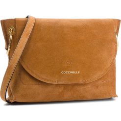 Torebka COCCINELLE - CC1 Essentielle Suede E1 CC1 15 02 01 Cuir W12. Brązowe listonoszki damskie Coccinelle, ze skóry. W wyprzedaży za 799,00 zł.