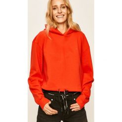 Calvin Klein Jeans - Bluza. Czerwone bluzy damskie Calvin Klein Jeans, s, bez wzorów, z bawełny, bez rękawów, z kapturem. Za 449,90 zł.