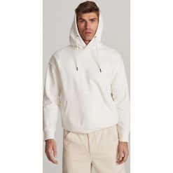 Bluza basic z bawełną organiczną - Biały. Białe bluzy męskie Reserved, xl, bez wzorów, z bawełny, bez kołnierzyka, bez rękawów, bez kaptura. Za 79,99 zł.