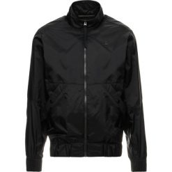 GStar DELINE TRACK OVERSHIRT Kurtka wiosenna dark black. Czerwone kurtki męskie marki G-Star, l, z napisami. Za 599,00 zł.