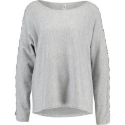 Swetry klasyczne damskie: Soyaconcept DOLLIE Sweter light grey melange