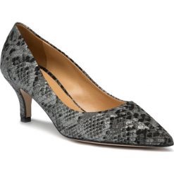 Półbuty SOLO FEMME - 48901-02-K39/000-04-00 Szary. Szare półbuty damskie Solo Femme, bez wzorów, ze skóry, eleganckie, bez obcasa, na obcasie, bez zapięcia. Za 349,00 zł.