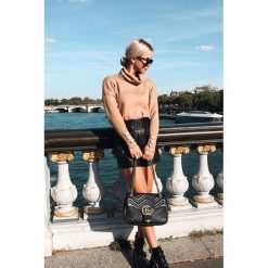 Bluzka SEBASTIA. Brązowe bluzki damskie Bluzka SEBASTIA, uniwersalny, bez wzorów, bez kołnierzyka, bez rękawów. W wyprzedaży za 59,00 zł.