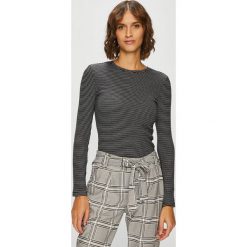 Tally Weijl - Bluzka. Czerwone bluzki z odkrytymi ramionami marki TALLY WEIJL, l, z dzianiny, z krótkim rękawem. Za 59,90 zł.