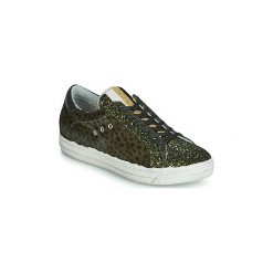 Buty Meline MILLE. Zielone trampki i tenisówki damskie Meline, bez wzorów, bez zapięcia. Za 519,00 zł.