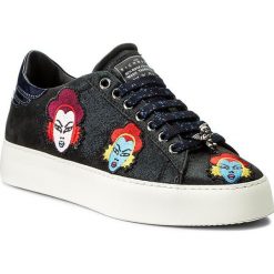 Sneakersy JOHN RICHMOND - 3392 A Blu. Niebieskie sneakersy damskie marki John Richmond, ze skóry. W wyprzedaży za 729,00 zł.