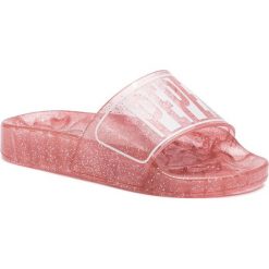 Klapki PEPE JEANS - Wave Glitter PGS70025 Fuchsia 357. Różowe sandały dziewczęce Pepe Jeans, z jeansu, bez zapięcia. Za 99,00 zł.