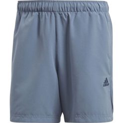 Adidas Spodenki męskie ESS Chelsea niebieskie r. S (CE1931). Niebieskie spodenki sportowe męskie marki Adidas, sportowe. Za 73,33 zł.