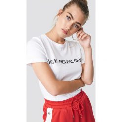 T-shirty damskie: NA-KD Trend T-shirt basic Reveal - White