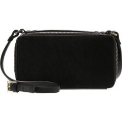 Torebki klasyczne damskie: Whistles CLARENCE RECTANGLE BOX Torba na ramię black