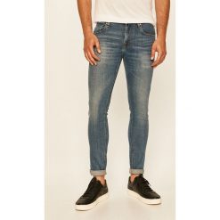 Guess Jeans - Jeansy. Niebieskie jeansy męskie Guess Jeans, m, z aplikacjami. Za 369,90 zł.