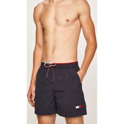 Tommy Hilfiger - Kąpielówki. Niebieskie kąpielówki męskie TOMMY HILFIGER, l, bez wzorów. W wyprzedaży za 249,90 zł.