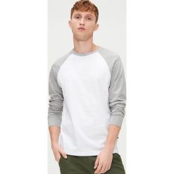 Koszulka basic baseball - Biały. Białe t-shirty męskie Cropp, s, bez wzorów, bez kołnierzyka, długie. Za 39,99 zł.