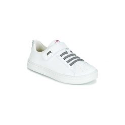 Buty Dziecko Camper RUNNER 4 J. Białe trampki dziewczęce Camper, bez wzorów, bez zapięcia. Za 164,50 zł.