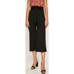 Only - Spodnie. Czarne spodnie damskie ONLY, s, bez wzorów, z elastanu, casualowe. W wyprzedaży za 179,90 zł.