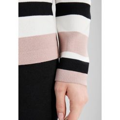 Swetry klasyczne damskie: Vila VIEDANA Sweter adobe rose