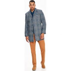 PŁASZCZ MĘSKI KLASYCZNY W KRATĘ Z DOMIESZKĄ WEŁNY. Szare płaszcze na zamek męskie Top Secret, na jesień, m, z wełny, eleganckie. Za 299,99 zł.