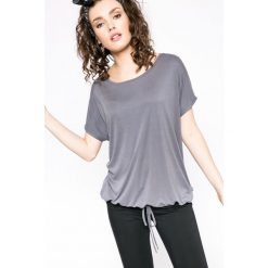 Medicine - Top Nocturne. Szare topy sportowe damskie marki MEDICINE, s, z wiskozy, z okrągłym kołnierzem. W wyprzedaży za 29,90 zł.