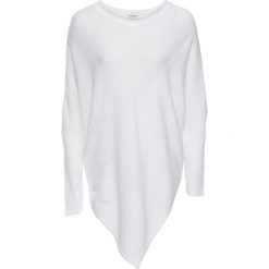 Sweter z asymetryczną linią dołu bonprix biały. Białe swetry klasyczne damskie bonprix, z asymetrycznym kołnierzem. Za 49,99 zł.