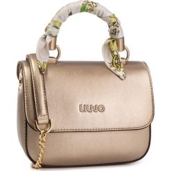 Torebka LIU JO - S Crossbody A19098 E0040 Gold 00529. Żółte torebki klasyczne damskie Liu Jo, z aplikacjami, ze skóry ekologicznej, klasyczne, duże, zdobione, bez dodatków. Za 499,00 zł.