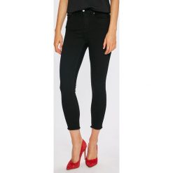 Only - Jeansy Blush. Jeansy damskie ONLY. W wyprzedaży za 129,90 zł.