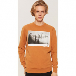 Bluza z fotonadrukiem - Brązowy. Brązowe bejsbolówki męskie House, l. Za 79,99 zł.