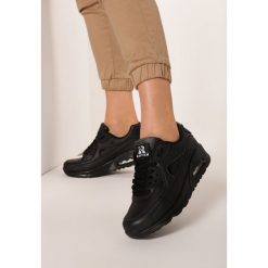 Czarne Buty Sportowe Classic Nilda. Czarne buty sportowe damskie Born2be, bez wzorów, sportowe. Za 99,99 zł.