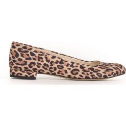 Klasyczne balerinki z printem panterki - skóra naturalna - model 050 - kolor panterka. Baleriny damskie Zapato, bez wzorów, ze skóry, klasyczne, bez obcasa. Za 299,00 zł.