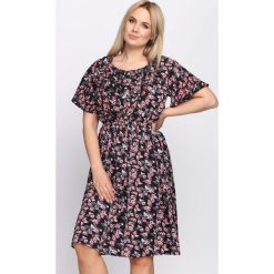 Czarna Sukienka Azalea. Czarne sukienki damskie marki Born2be, na lato, xl, bez wzorów, bez kołnierzyka, bez rękawów. Za 59,99 zł.