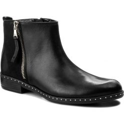 Botki CARINII - B4191/M E50-360-PSK-C63. Czarne buty zimowe damskie Carinii, z nubiku. W wyprzedaży za 209,00 zł.