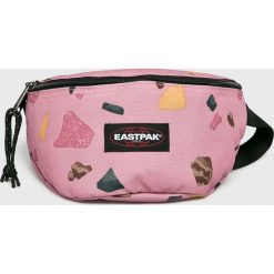 Eastpak - Nerka. Różowe nerki damskie Eastpak, w paski, z poliesteru, casualowe, bez dodatków. W wyprzedaży za 69,90 zł.