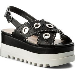 Sandały LIU JO - Platform Sandal S18065 E0332 Black 22222. Czarne klapki damskie Liu Jo, bez wzorów, ze skóry ekologicznej, bez obcasa, na obcasie. W wyprzedaży za 419,00 zł.